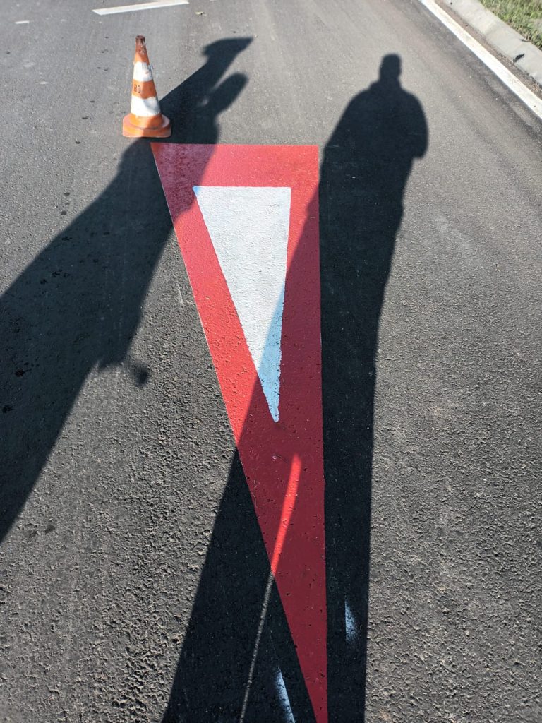 Marcaje rutiere. Indicatoare rutiere